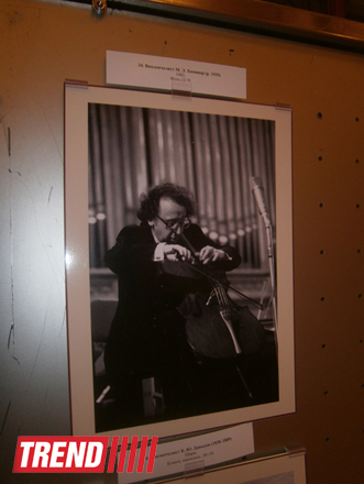 В Баку состоялось открытие фотовыставки "Русская виолончельная школа" (ФОТО)