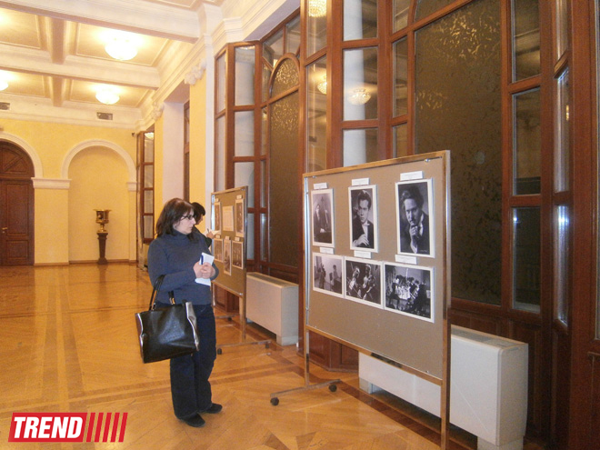 В Баку состоялось открытие фотовыставки "Русская виолончельная школа" (ФОТО)