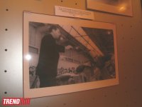 В Баку состоялось открытие фотовыставки "Русская виолончельная школа" (ФОТО)