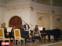 В Баку состоялся концерт камерного оркестра имени Гара Гараева: музыка Баха и Моцарта встречена бурными овациями (ФОТО)