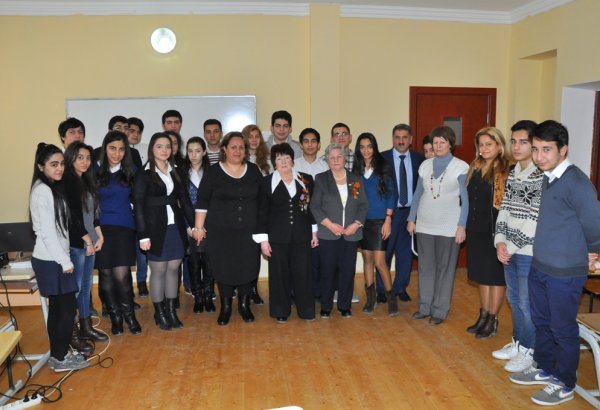 Ветераны рассказали школьникам Баку о блокаде Ленинграда (ФОТО)