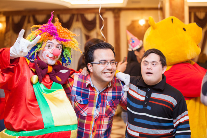 В Баку прошел праздничный вечер для детей "Мир, наполненный любовью сердец" (ФОТО)