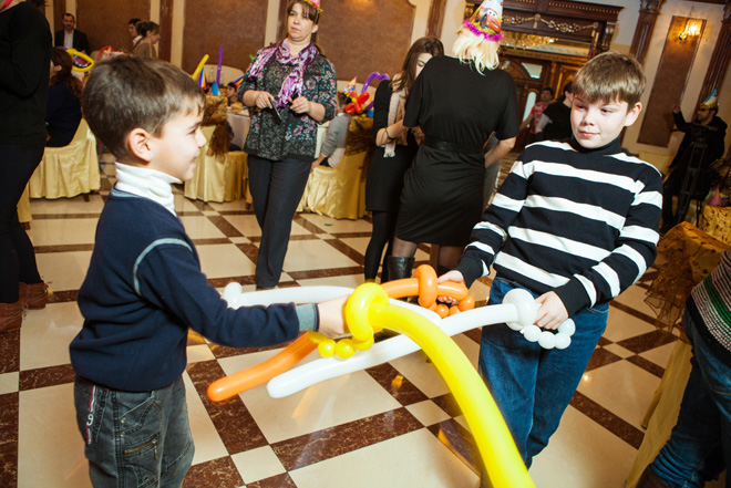 В Баку прошел праздничный вечер для детей "Мир, наполненный любовью сердец" (ФОТО)