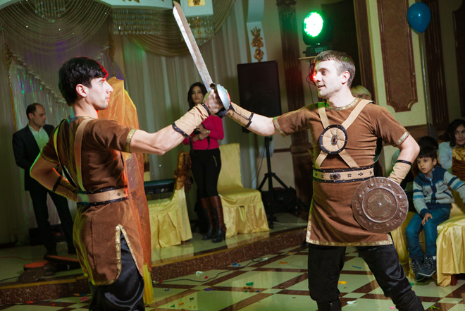 В Баку прошел праздничный вечер для детей "Мир, наполненный любовью сердец" (ФОТО)