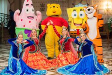 В Баку прошел праздничный вечер для детей "Мир, наполненный любовью сердец" (ФОТО)