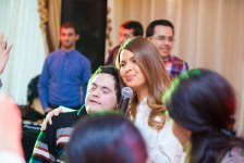 В Баку прошел праздничный вечер для детей "Мир, наполненный любовью сердец" (ФОТО)