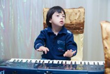 В Баку прошел праздничный вечер для детей "Мир, наполненный любовью сердец" (ФОТО)