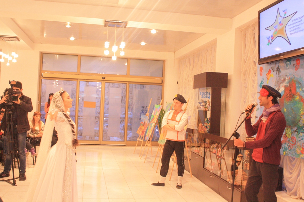 В Баку прошел вечер, посвященный открытию Года культуры в России (ФОТО)