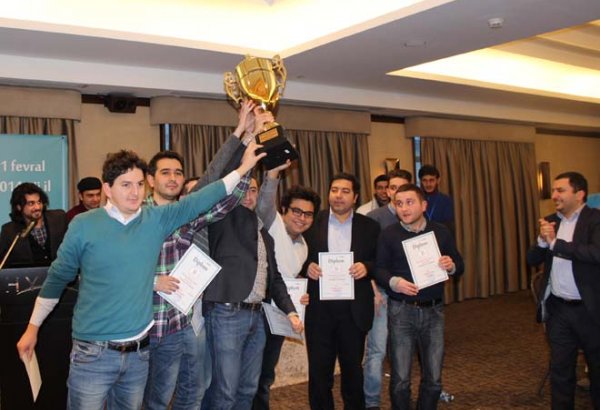 Определились победители Кубка Азербайджана по игре "Что? Где? Когда?"  (ФОТО)