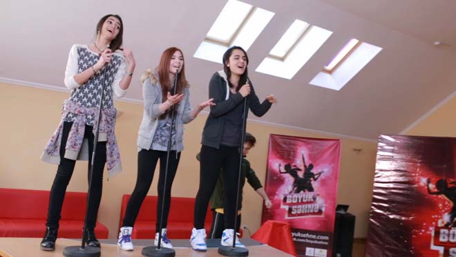 Участники "Большой сцены" готовятся к первому шоу (ФОТО)