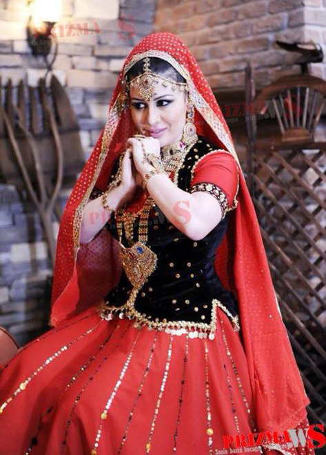 Фатима Фаталиева начинает съемки проекта "Индийский фильм в Азербайджане" (фото)