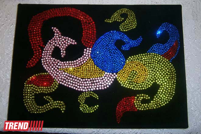 В Баку прошла выставка работ подростков с синдромом Дауна: Мир доброты и позитива (ФОТО)