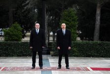 В Баку состоялась официальная церемония встречи Президента Грузии (ФОТО)