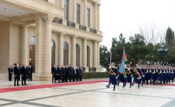 В Баку состоялась официальная церемония встречи Президента Грузии (ФОТО)