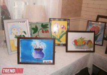 В Баку прошла выставка работ подростков с синдромом Дауна: Мир доброты и позитива (ФОТО)