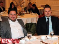 Фергана Гасымова презентовала первый альбом "Yalnız Ona Doğru" – слезы Алима Гасымова, овации деятелей культуры (ФОТО)