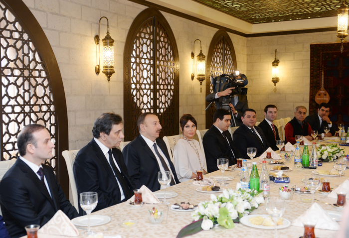 Президент Ильхам Алиев: В самые трудные годы Азербайджан сумел сохранить свою национальную музыку, обычаи, образ жизни (ФОТО)