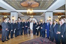 Президент Ильхам Алиев: В самые трудные годы Азербайджан сумел сохранить свою национальную музыку, обычаи, образ жизни (ФОТО)