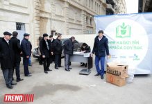 В Баку стартовала массовая акция в рамках проекта "Заменим каждый лист бумаги на листья" (ФОТО)