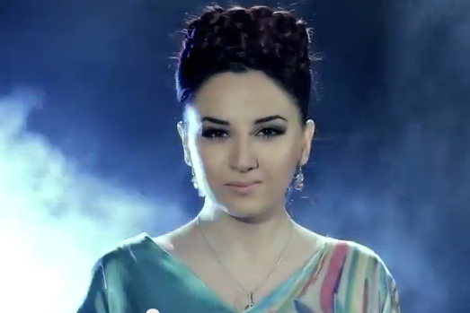 Хаяла Манафлы в проекте "Zirvədəkilər" - "Sənin deyiləm" (ВИДЕО)