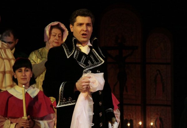 В Баку представлена сокровищница мирового оперного искусства: "Рауф Абдуллаев - великий дирижер" (ФОТО)