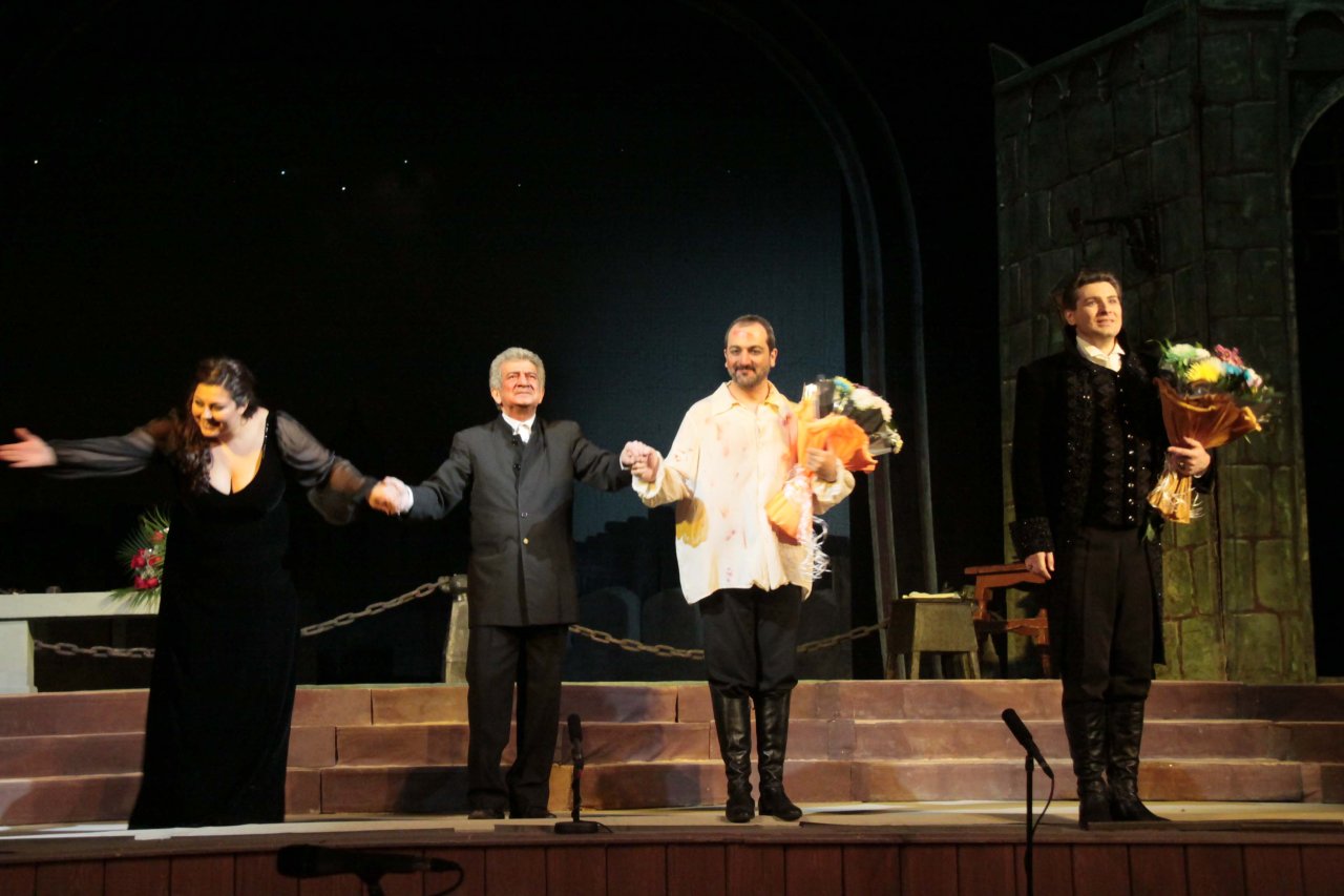 В Баку представлена сокровищница мирового оперного искусства: "Рауф Абдуллаев - великий дирижер" (ФОТО)