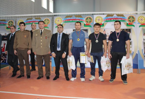 В Азербайджане определены победители чемпионата по гиревому спорту (ФОТО)