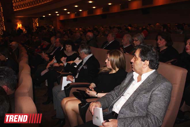 В Баку состоялась премьера фильма Огтая Миргасымова с участием актеров из Германии и Грузии (ФОТО)