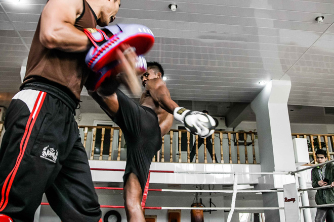 Двукратный победитель Мирового Гран-при по К-1 потренировался в Баку (фото)