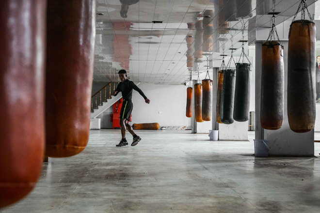 Двукратный победитель Мирового Гран-при по К-1 потренировался в Баку (фото)