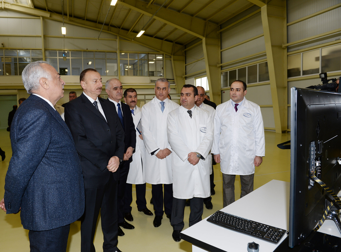 Президент Азербайджана принял участие в открытии новых предприятий в Сумгайыте (ФОТО)