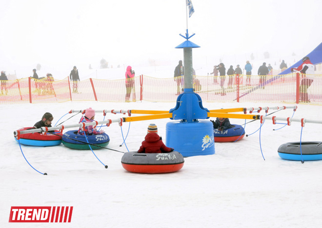 Путешествие в горнолыжный курорт Шахдаг (ФОТО)