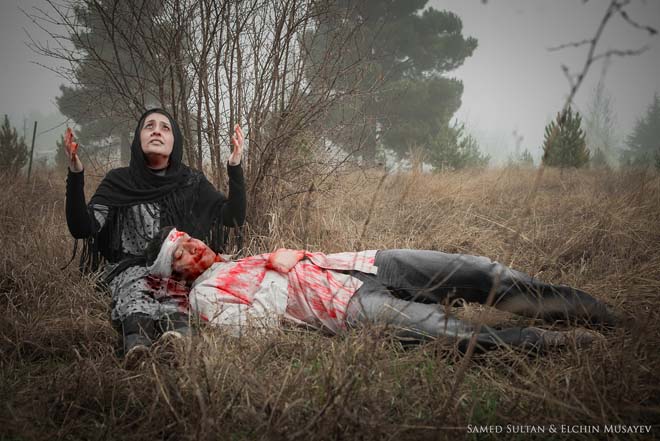 В Гяндже представлена фотовыставка, посвященная Ходжалинской трагедии (фото)