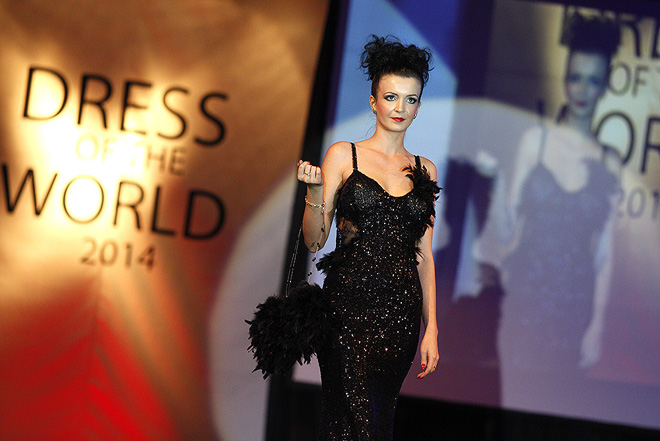 Азербайджанский модельер стала победителем международного конкурса в Румынии (ФОТО)