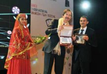 В польском журнале представлен материал о Бакинском фестивале туристических фильмов (ФОТО)