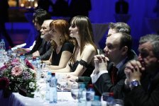 Азербайджанский модельер стала победителем международного конкурса в Румынии (ФОТО)