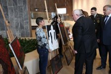 В Шамкире открылась выставка, посвященная Ходжалинской трагедии (ФОТО)
