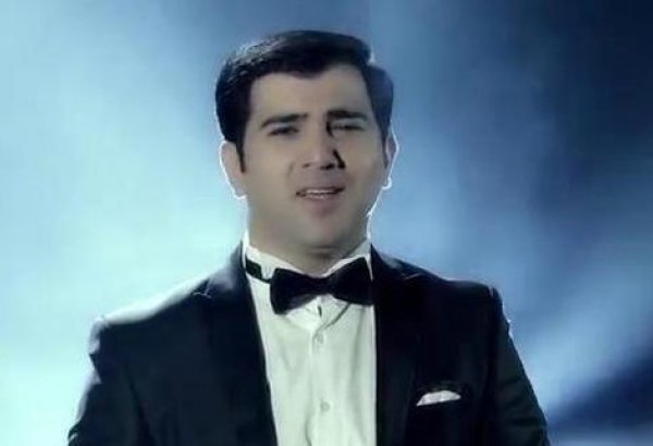 Бабек Нифталиев в проекте "Zirvədəkilər" - "Ay qız" (ВИДЕО)