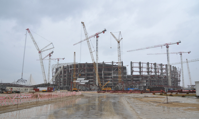 Президент Ильхам Алиев ознакомился с ходом строительства Бакинского Олимпийского стадиона (ФОТО)