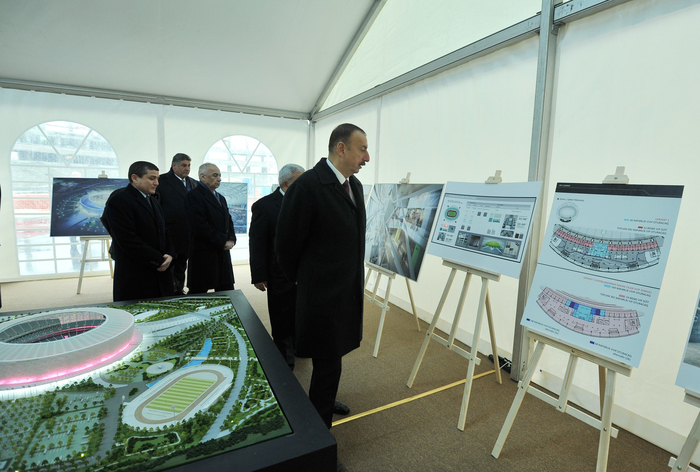 Президент Ильхам Алиев ознакомился с ходом строительства Бакинского Олимпийского стадиона (ФОТО)