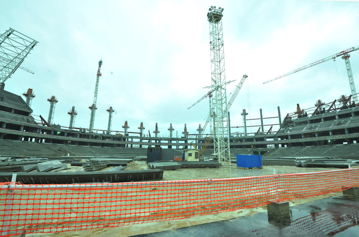 Президент Ильхам Алиев ознакомился с ходом строительства Бакинского Олимпийского стадиона (ФОТО)