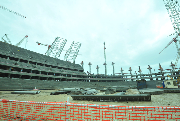 Президент Ильхам Алиев ознакомился с ходом строительства Бакинского Олимпийского стадиона (ФОТО)