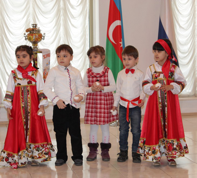 В Баку отпраздновали Масленицу: "Всем блины подавай!" (ФОТО)