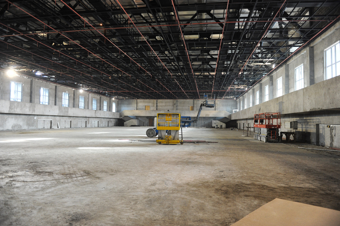 Президент Азербайджана ознакомился с проектом работ, которые будут проведены в Спортивно-концертном комплексе им. Гейдара Алиева (ФОТО)