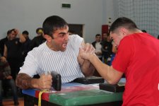 В Азербайджане определены победители чемпионата по армрестлингу (ФОТО)