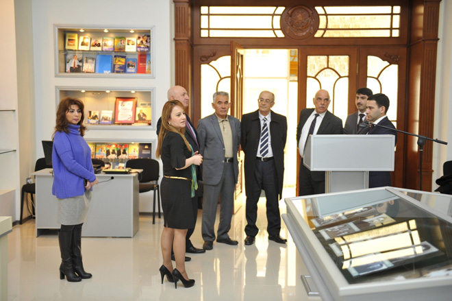 В Баку состоялась встреча ученых-языковедов тюркоязычных стран (ФОТО)