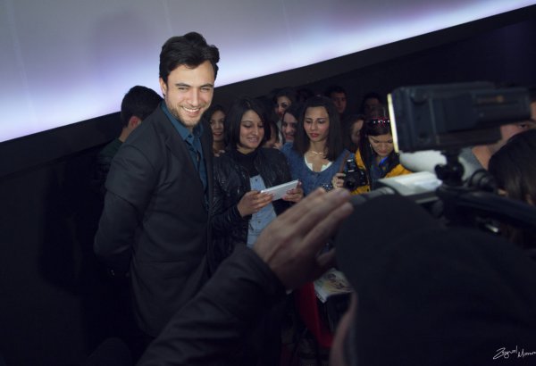 Победитель "The Best Model of the World" провел в Баку автограф-сессию  (ФОТО)