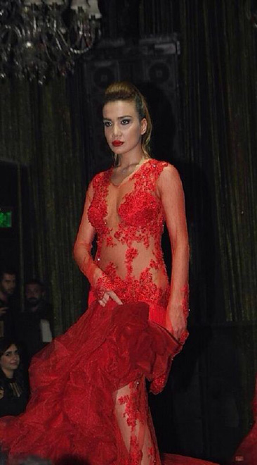 Азербайджанская модель приняла участие на вечере моды "Discop" в Стамбуле (ФОТО)