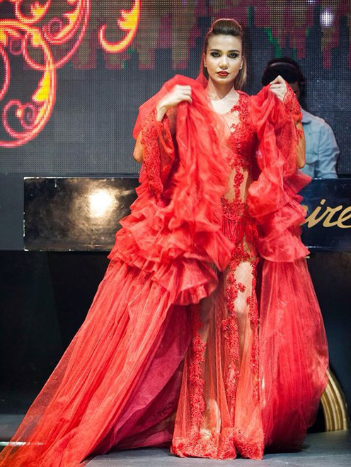 Азербайджанская модель приняла участие на вечере моды "Discop" в Стамбуле (ФОТО)