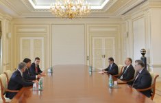 Президент Азербайджана принял делегацию во главе с председателем компании Global Political Strategies APCO